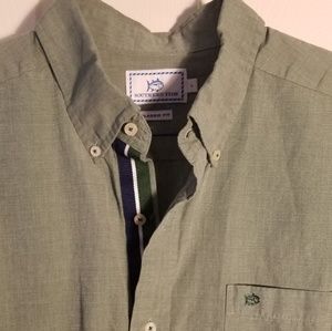 Large Southern Tide Shirt